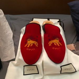 Gucci dress shoes size 9 100% authentic